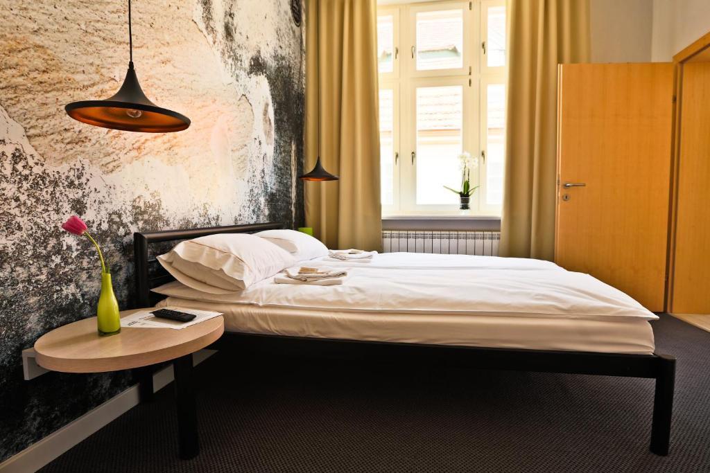 Sleep In & Stary Rynek Hostel